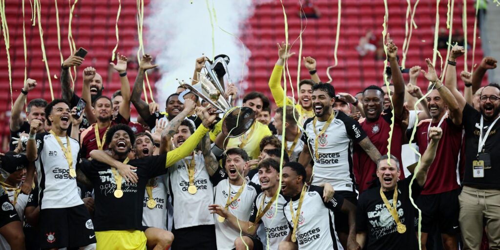 Corinthians vence Flamengo e é bicampeão da Supercopa Rei – Cidade AC News corinthians-vence-flamengo-e-e-bicampeao-da-supercopa-rei