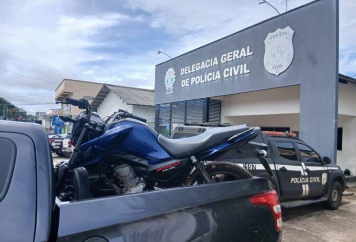 policia-civil-recupera-motocicleta-furtada-em-cruzeiro-do-sul