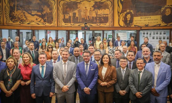 sessao-solene-na-aleac-marca-inicio-dos-trabalhos-legislativos-de-2026-com-leitura-da-mensagem-governamental