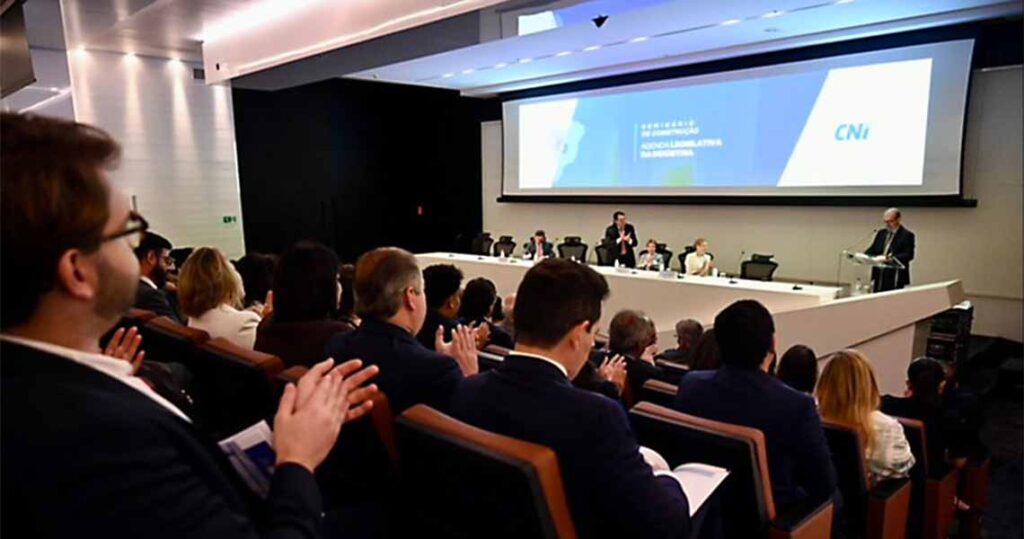 mesmo-em-ano-eleitoral,-industria-ve-janela-para-aprovacao-de-pautas-estrategicas