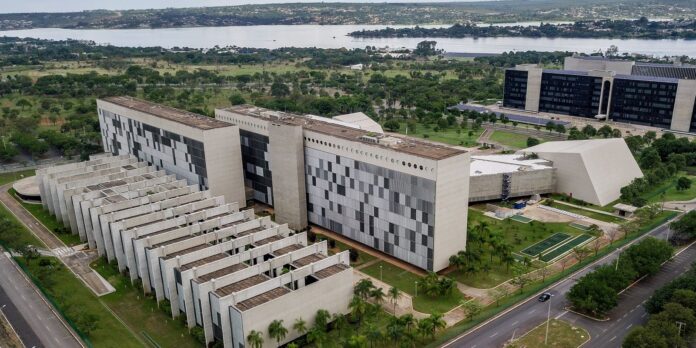 stj-abre-sindicancia-contra-ministro-acusado-de-importunacao-sexual stj-abre-sindicancia-contra-ministro-acusado-de-importunacao-sexual