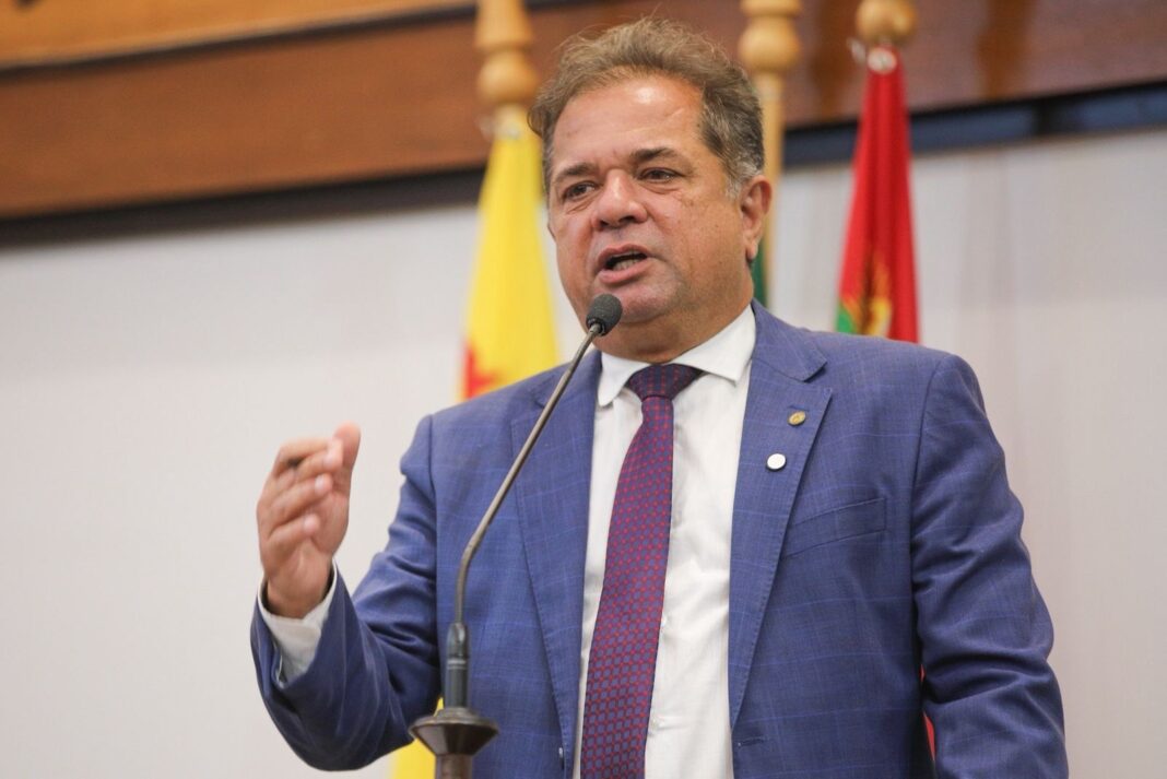 deputado-marcus-cavalcante-relata-precariedade-das-vias-em-feijo-e-cobra-melhorias-na-br-364