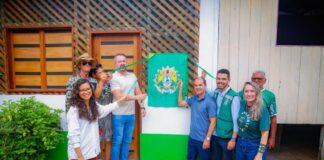 Prefeito Zequinha Lima participa da entrega de cozinhas construídas no Rio Crôa prefeito-zequinha-lima-participa-da-entrega-de-cozinhas-construidas-no-rio-croa