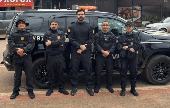 acao-interestadual-das-policia-civis-do-acre,-goias-e-sao-paulo-bloqueia-r$-1,5-milhao-e-apreende-bens-de-investigados