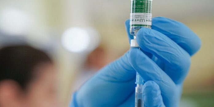 equipes-do-sus-comecam-a-receber-vacina-do-butantan-contra-a-dengue