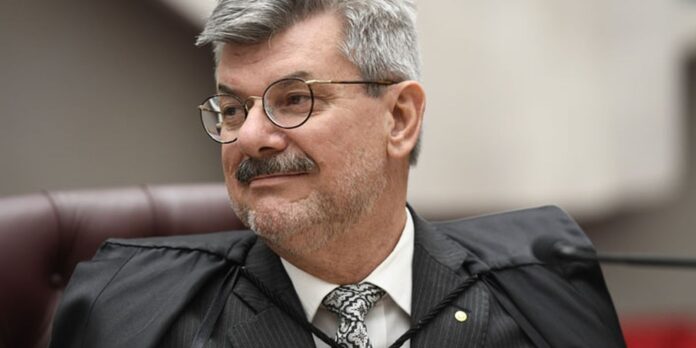 ministro-do-stj-nega-importunacao-sexual-e-pede-licenca-de-90-dias ministro-do-stj-nega-importunacao-sexual-e-pede-licenca-de-90-dias