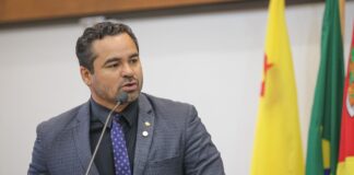 arlenilson-cunha-apresenta-anteprojeto-para-atualizar-banco-de-horas-do-iapen