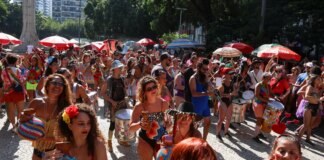 Rio registra cinco atendimentos por hora devido ao calor no carnaval rio-registra-cinco-atendimentos-por-hora-devido-ao-calor-no-carnaval