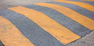 TJAC mantém indenização de R$ 30 mil a motociclista que sofreu acidente por quebra-molas sem sinalização tjac-mantem-indenizacao-de-r$-30-mil-a-motociclista-que-sofreu-acidente-por-quebra-molas-sem-sinalizacao