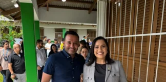 Mailza e Aberson iniciam ano letivo de 2026 com entrega de tablets e anúncio de R$ 147 milhões em obras mailza-e-aberson-iniciam-ano-letivo-de-2026-com-entrega-de-tablets-e-anuncio-de-r$-147-milhoes-em-obras