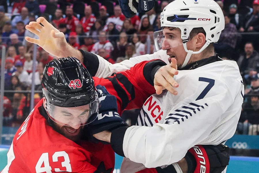 frances-e-expulso-das-olimpiadas-apos-briga-em-jogo-de-hoquei