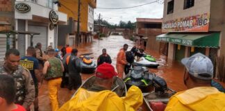 Fortes chuvas deixam 14 mortos e 440 desabrigados em Juiz de Fora fortes-chuvas-deixam-14-mortos-e-440-desabrigados-em-juiz-de-fora