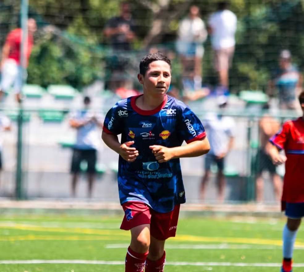 jogador-de-11-anos-de-escolinha-do-zico-esta-entre-vitimas-de-temporal-em-juiz-de-fora