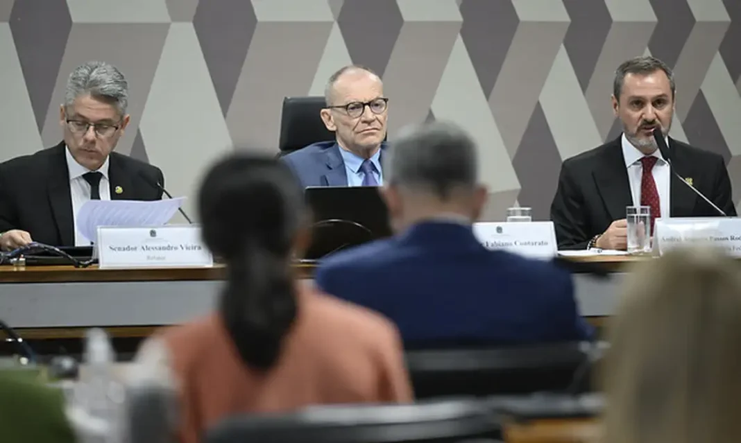 crime-organizado:-cpi-convida-moraes-e-toffoli-para-falarem-do-master