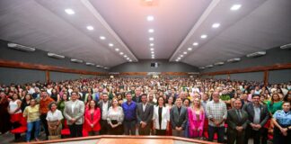 ‘Cuidar das pessoas é a marca da nossa gestão’, diz governador Gladson Camelí ao empossar mais de 730 profissionais da Educação Especial ‘cuidar-das-pessoas-e-a-marca-da-nossa-gestao’,-diz-governador-gladson-cameli-ao-empossar-mais-de-730-profissionais-da-educacao-especial