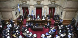 Senado da Argentina reduz maioridade penal de 16 para 14 anos senado-da-argentina-reduz-maioridade-penal-de-16-para-14-anos