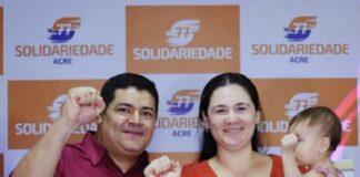 Didi Muniz 44 anos: trajetória entre comunicação, cultura e articulação política no Acre Didi Muniz 43 anos com família em Rio Branco Acre