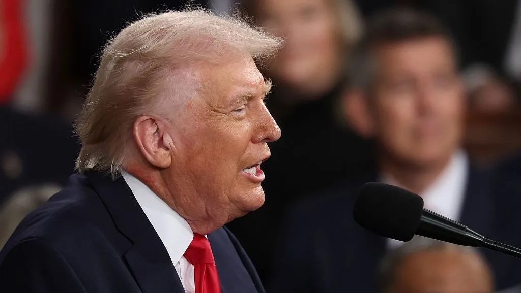 trump-diz-que-o-lider-supremo-do-ira,-ali-khamenei,-foi-morto