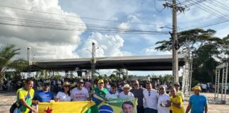 “ACORDA, BRASIL!”: Manifestação no Lago do Amor reúne centenas em defesa de valores conservadores com presença de Tião Bocalom “acorda,-brasil!”:-manifestacao-no-lago-do-amor-reune-centenas-em-defesa-de-valores-conservadores-com-presenca-de-tiao-bocalom