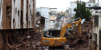 chuva:-inmet-emite-alerta-vermelho-para-regioes-norte-e-noroeste-de-mg