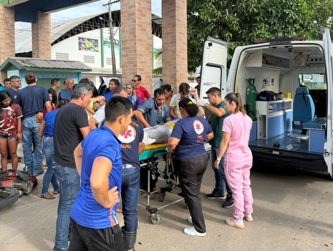 motociclista-fica-com-fratura-exposta-em-acidente-de-transito-no-interior-do-acre