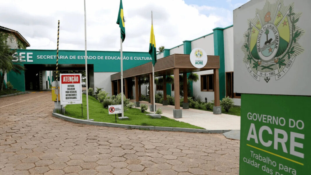 governo-do-acre-convoca-professores-aprovados-em-seletivo-para-entrega-de-documentos