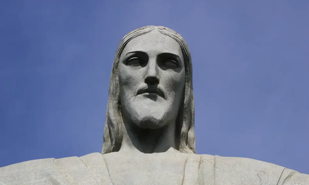 cristo-sera-iluminado-em-campanha-de-combate-a-violencia-de-genero