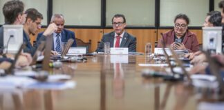 brasil-tem-saldo-positivo-de-112,3-mil-postos-de-trabalho-em-janeiro