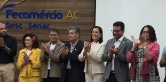 ao-lado-de-ministra,-gladson-agradece-lula-por-investimentos-no-acre:-“apoio-que-tem-nos-dado”