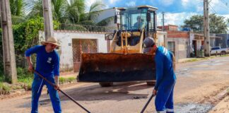 parceria-entre-deracre-e-prefeitura-de-brasileia-garante-recuperacao-de-trecho-urbano-no-bairro-marcos-galvao-2