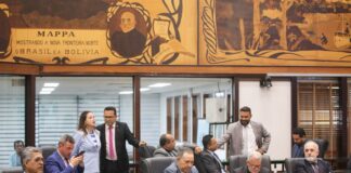 Aleac mantém vetos do Executivo em sessão marcada por análise de projetos nas áreas social, tributária e educacional aleac-mantem-vetos-do-executivo-em-sessao-marcada-por-analise-de-projetos-nas-areas-social,-tributaria-e-educacional