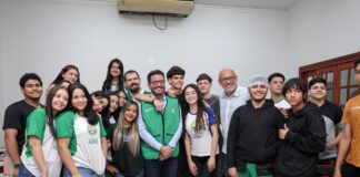 Governo do Acre inaugura sede da Escola de Saúde Pública para fortalecer formação de profissionais do SUS governo-do-acre-inaugura-sede-da-escola-de-saude-publica-para-fortalecer-formacao-de-profissionais-do-sus