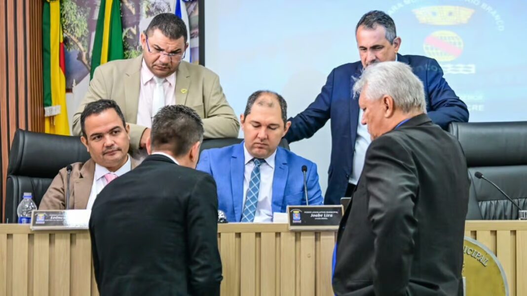 comissoes-da-camara-aprovam-projeto-que-cria-nova-lei-organica-da-administracao-tributaria-em-rio-branco