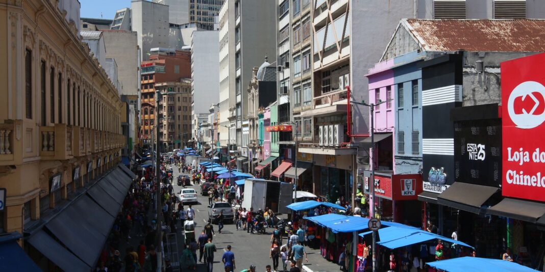 cidade-de-sao-paulo-tem-mais-de-12,6-mil-trabalhadores-ambulantes