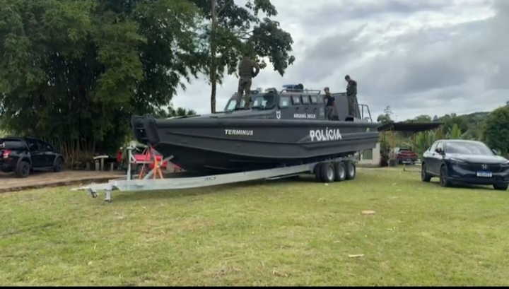 gefron-reforca-seguranca-na-fronteira-do-jurua-com-nova-lancha-blindada-para-patrulhamento-fluvial