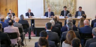 Fachin defende distanciamento de interesses no Judiciário fachin-defende-distanciamento-de-interesses-no-judiciario