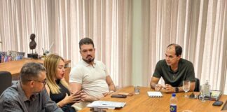 Deracre e Prefeitura de Cruzeiro do Sul alinham execução de ramais para a Operação Verão 2026 deracre-e-prefeitura-de-cruzeiro-do-sul-alinham-execucao-de-ramais-para-a-operacao-verao-2026