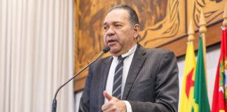 Manoel Moraes agradece aprovação de matéria do Detran e celebra possível aliança com MDB manoel-moraes-agradece-aprovacao-de-materia-do-detran-e-celebra-possivel-alianca-com-mdb