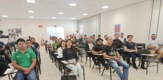 Curso gratuito de pilotagem promovido pela Honda orienta motociclistas sobre direção segura em Cruzeiro do Sul curso-gratuito-de-pilotagem-promovido-pela-honda-orienta-motociclistas-sobre-direcao-segura-em-cruzeiro-do-sul
