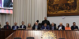 Aleac realiza sessão solene em homenagem aos 35 anos do Sebrae Acre aleac-realiza-sessao-solene-em-homenagem-aos-35-anos-do-sebrae-acre