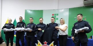 Detran e Polícia Militar entregam novo fardamento ao 8º Batalhão detran-e-policia-militar-entregam-novo-fardamento-ao-8o-batalhao