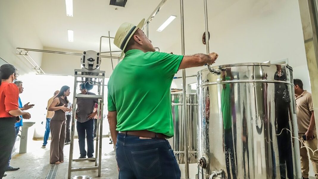 prefeitura-de-rio-branco-conclui-instalacao-da-fabrica-de-leite-de-soja-para-reforcar-seguranca-alimentar