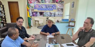 Prefeito de Rio Branco reúne equipe e trabalha na solução do problema do transporte coletivo na capital prefeito-de-rio-branco-reune-equipe-e-trabalha-na-solucao-do-problema-do-transporte-coletivo-na-capital