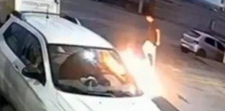 Homem é preso após atear fogo em posto de combustível e causar pânico homem-e-preso-apos-atear-fogo-em-posto-de-combustivel-e-causar-panico