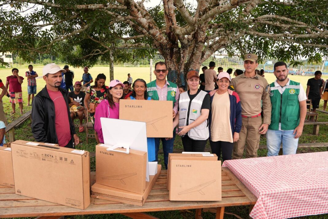 governo-do-acre-leva-internet-via-satelite-as-comunidades-rurais-do-rio-valparaiso-e-amplia-inclusao-digital-no-jurua