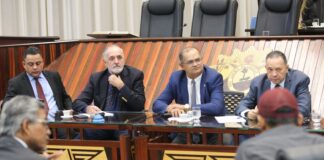 parlamentares-debatem-rastreamento-do-gado,-regularizacao-fundiaria-e-modulos-fiscais-com-produtores-na-aleac