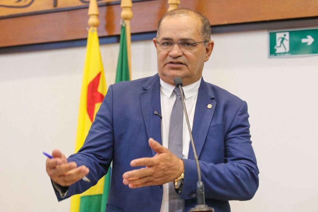 tanizio-sa-comenta-cenario-politico,-defende-dialogo-com-servidores-e-convida-deputados-para-o-mdb