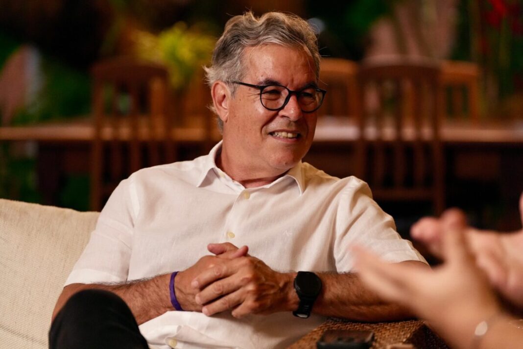 “nao-vamos-trabalhar-com-coisa-de-esquerda-e-direita”,-diz-jv-na-disputa-ao-senado