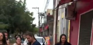 Estudantes de medicina do Acre protestam contra apreensão de motos na Bolívia estudantes-de-medicina-do-acre-protestam-contra-apreensao-de-motos-na-bolivia