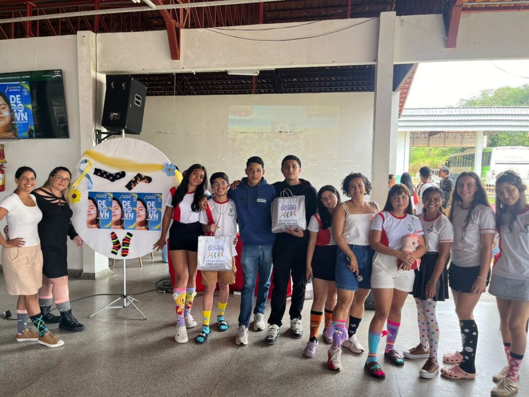 meias-coloridas:-mentes-inclusivas-marcam-acao-de-conscientizacao-no-ifac-de-cruzeiro-do-sul